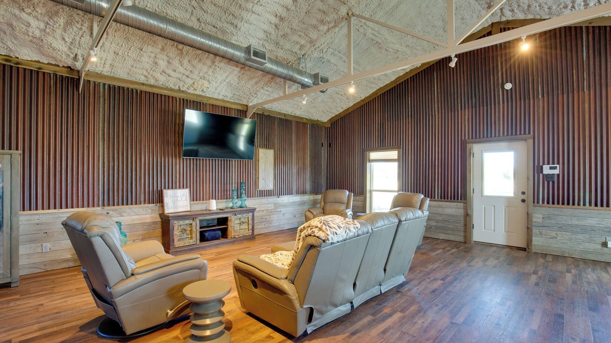 Kemp Apartment | On Spacious Ranch: Quiet Kaufman Studio Cabin!