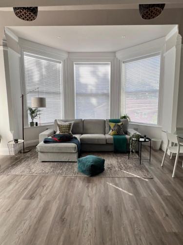 Forest Fields Apartment | On The Avenue Apt 4