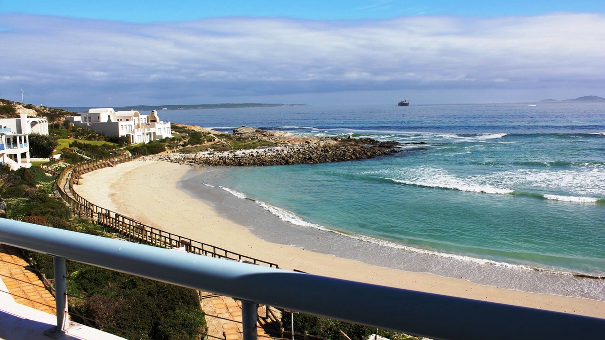 Paradise Beach Apartment | On the Beach 1, Langebaan 2-Sleeper