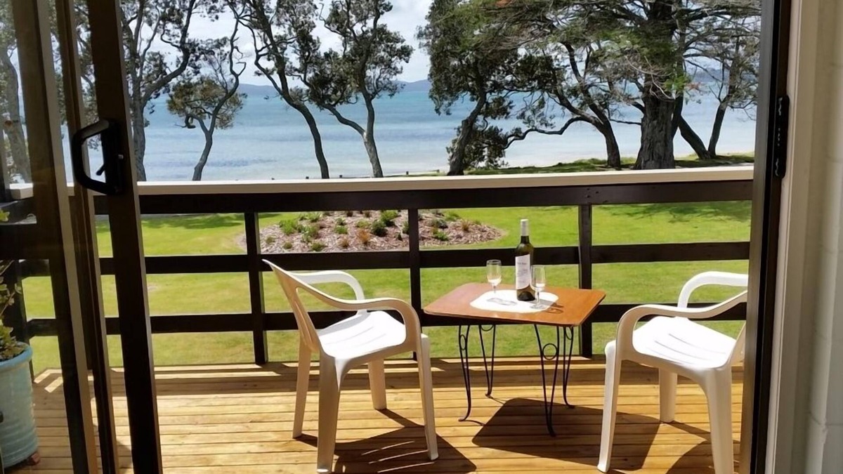 Snells Beach Apartment | ON THE BEACH at SNELLS BEACH
