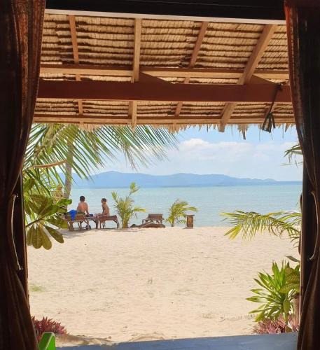 Baan Tai Apartment | On the Beach Bungalows