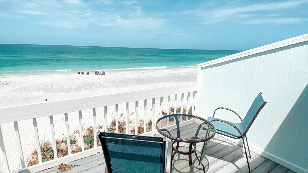 Cape Haze House | On the beach+pet friendly+2 paddle boards+2 kayaks+4 bikes+dock+pool+tennis