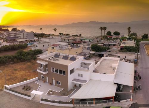 Paradisi Apartment | On The Breeze 2