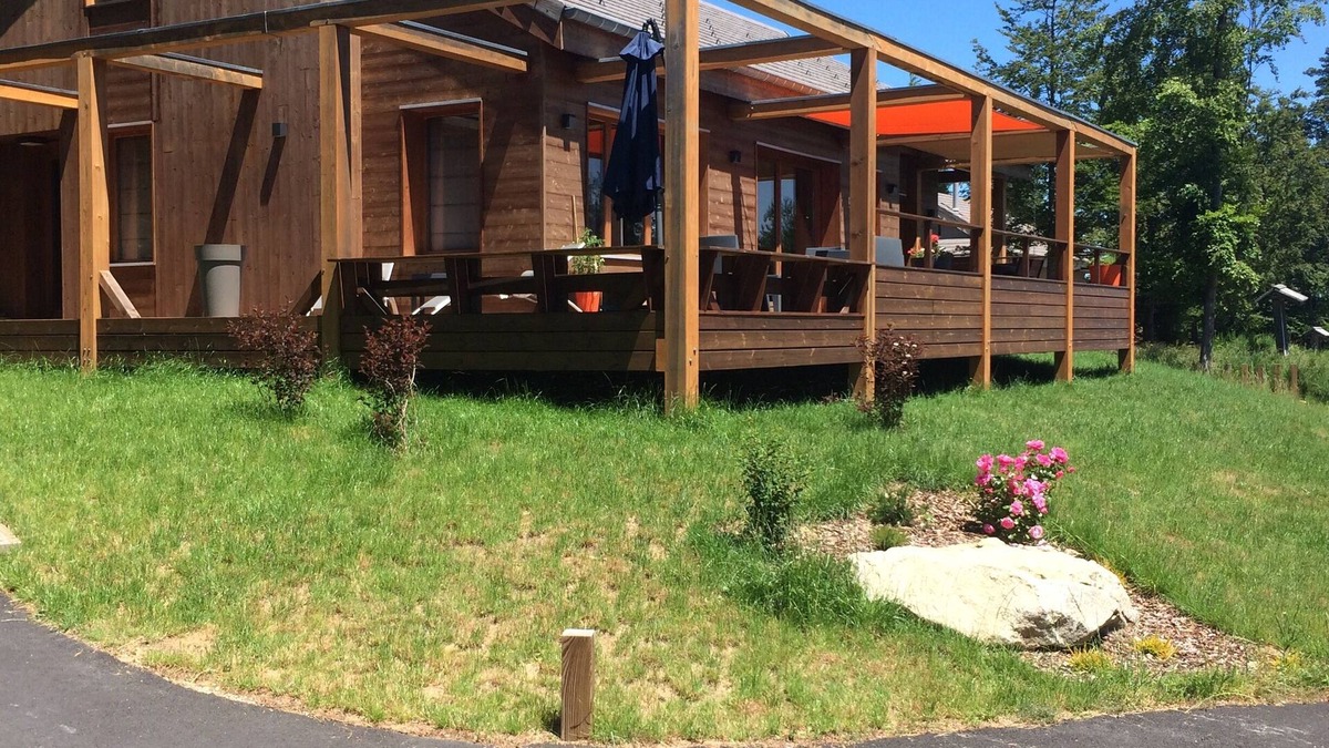 Le Chambon-sur-Lignon House | On the edge of the Chambon golf course, luxury rental for 6 people