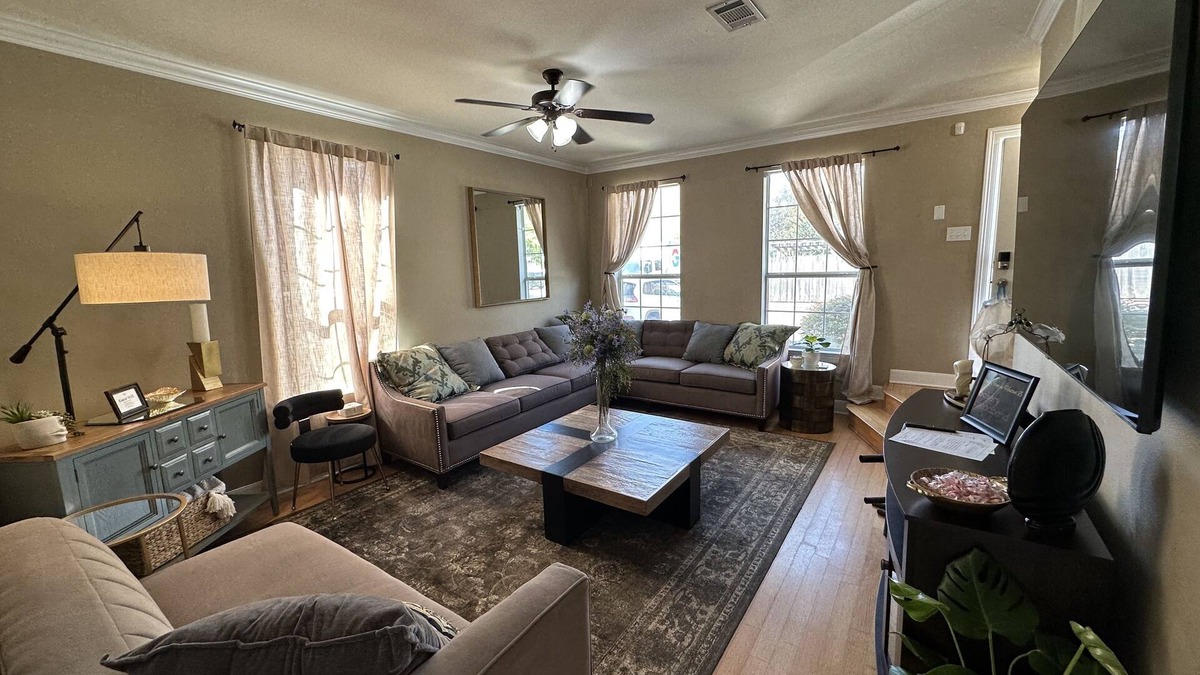 Highlands - Perkins Condo | On the Geaux - Walking Distance to LSU