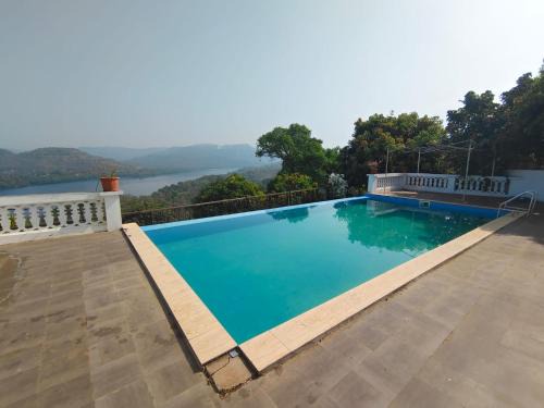 Anjanvel Hotel | On The High Ground Tourism Point