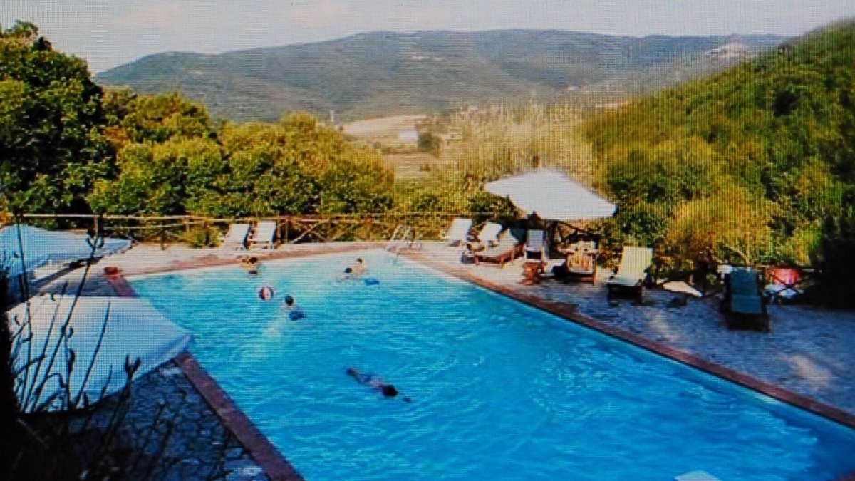 San Feliciano House | On the lake Trasimeno seashore "Dimora di Agilla -sunsets on the lake-" Villa with garden