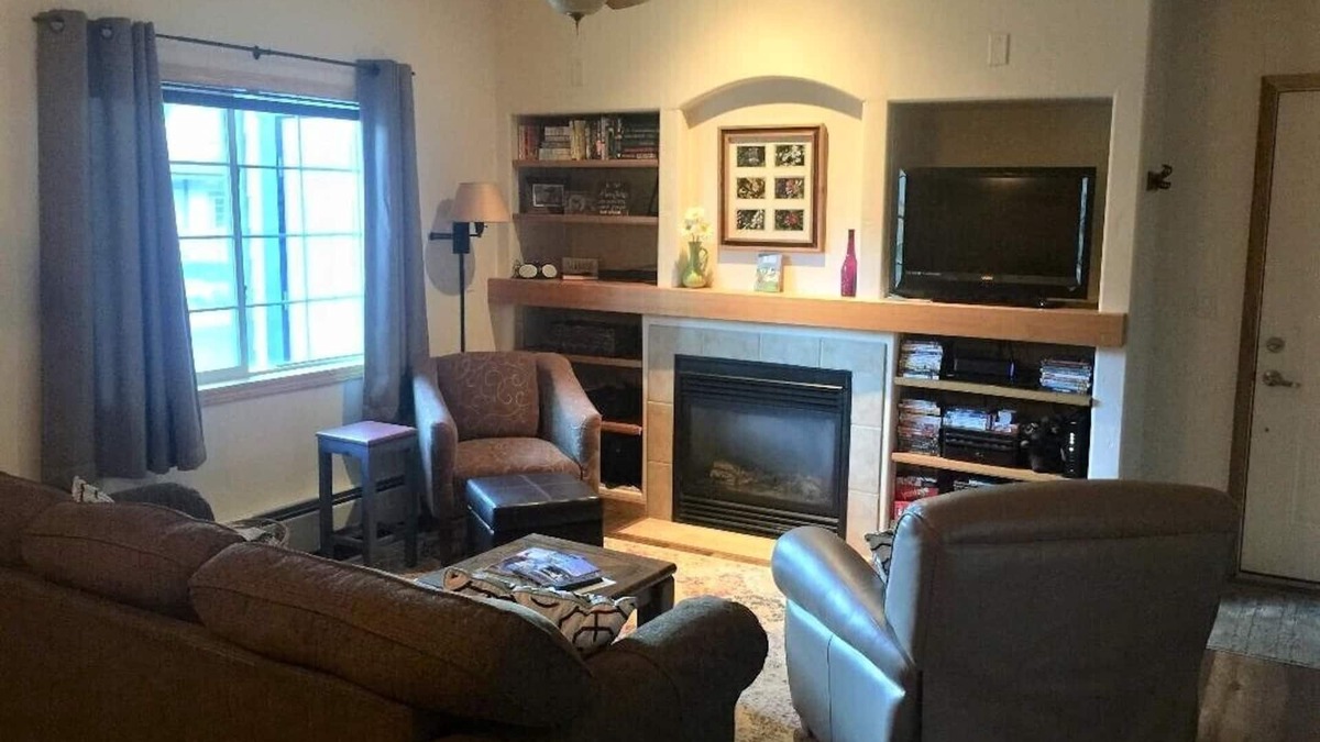 Steamboat Springs Condo | On the mountain with Heated garage