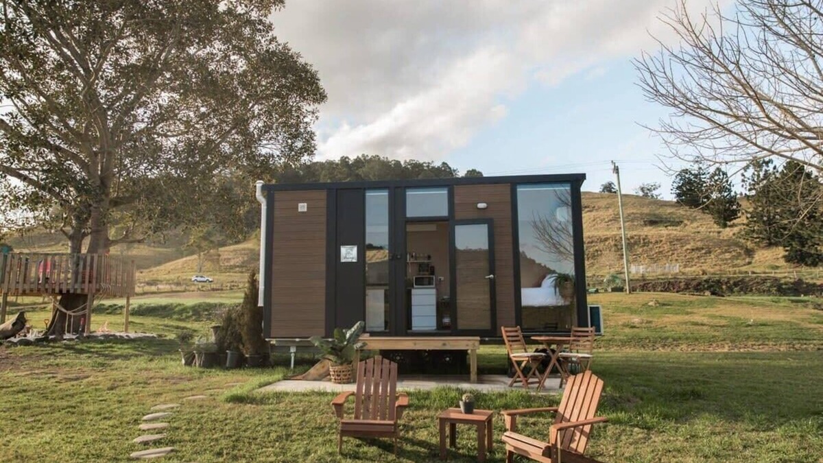 Rock Valley House | On the Rocks by Tiny Away