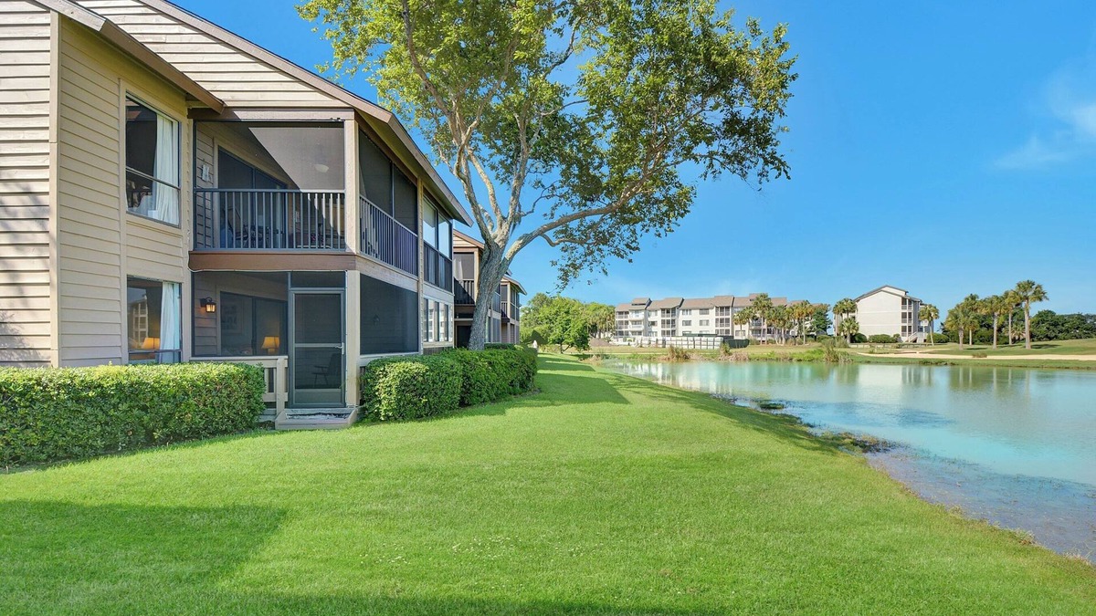 St. Simons Island Condo | On the Sea Palms golf course and lagoon.