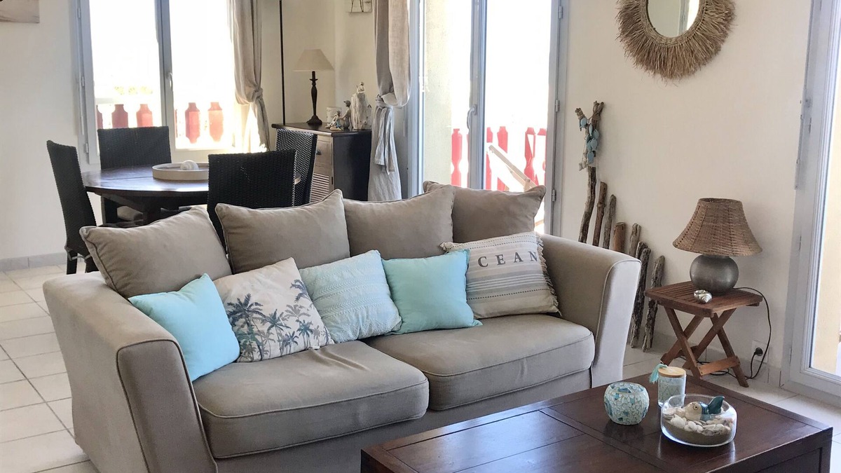 Soulac-sur-Mer Apartment | On the seafront with breathtaking ocean views