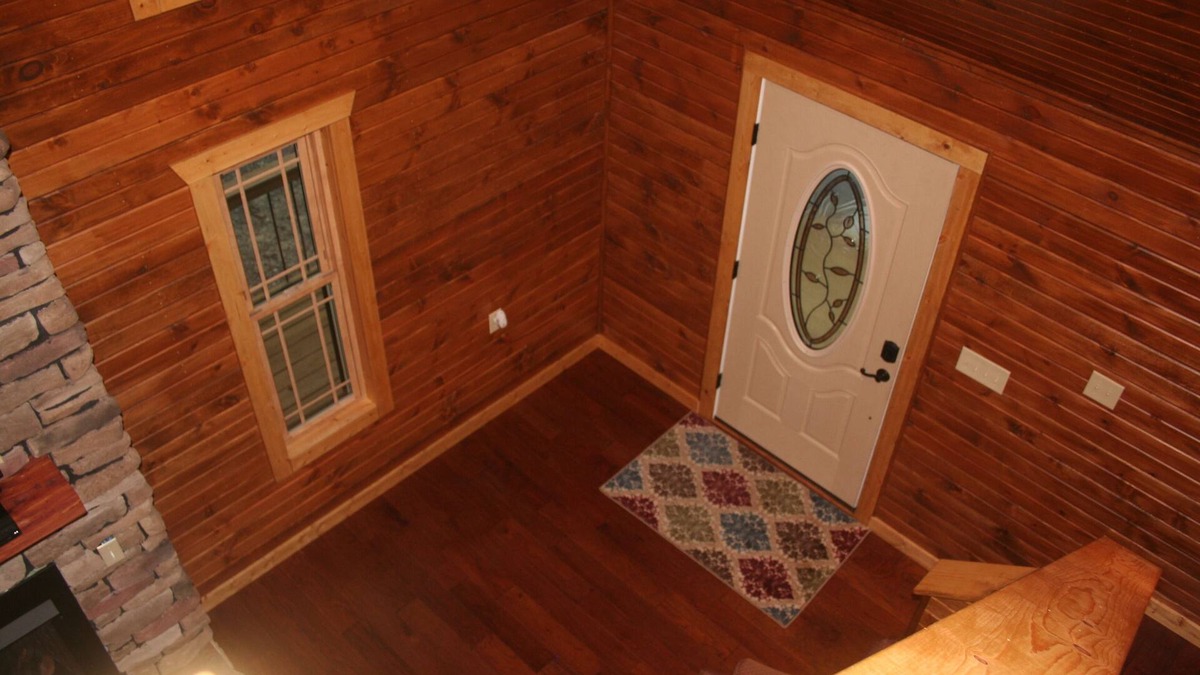 Carbondale Cabin | On the Shawnee Wine Trail
