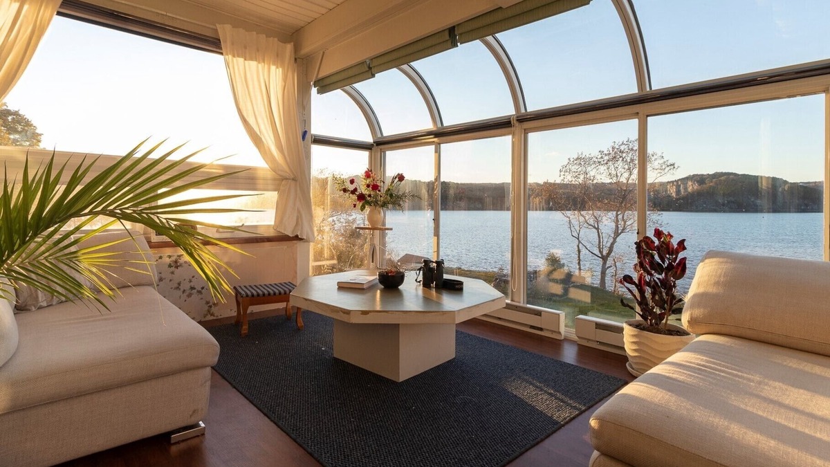 Wappingers Falls House | Once in a Lifetime Hudson River Views - 6 bedrooms, sleeps 12