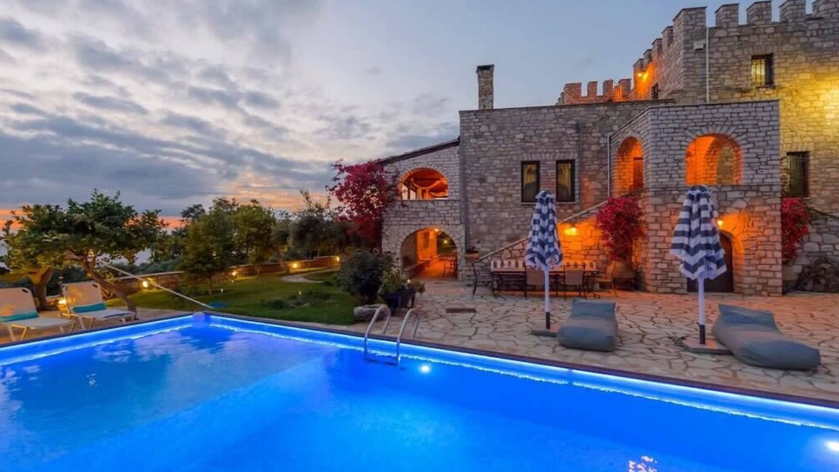 Kalamata Villa | Once Upon a Time - A Castle of Magical Sunsets