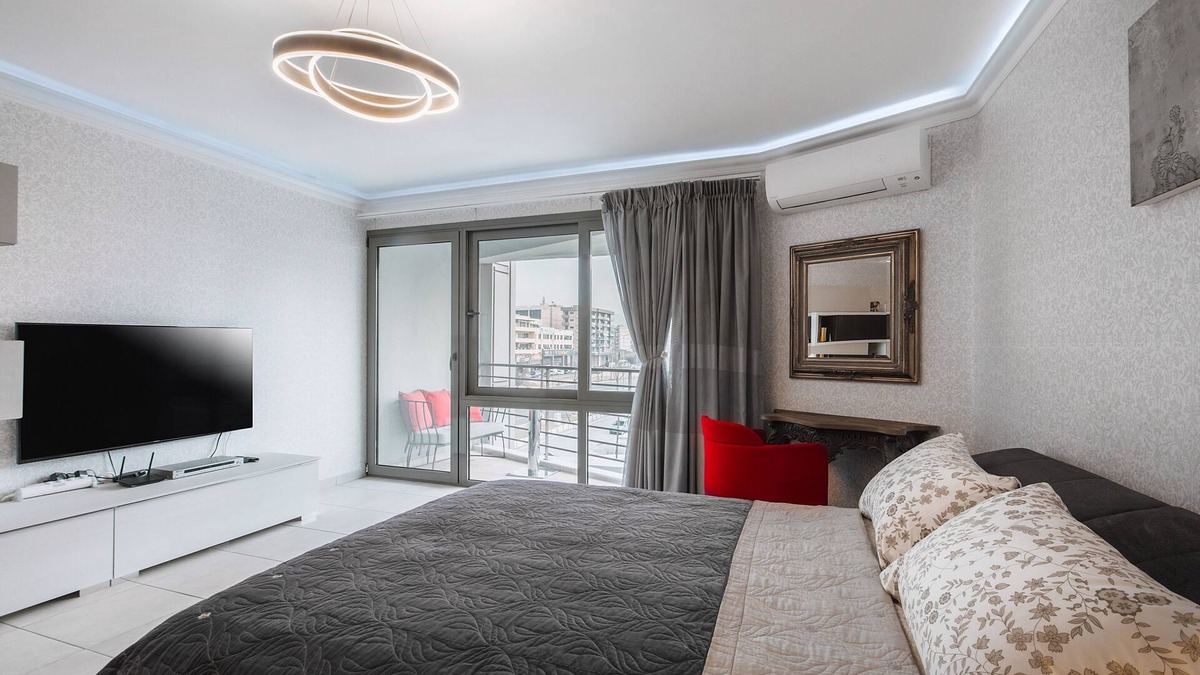 Thessaloniki Apartment | ONE AND ONLY SALONICA