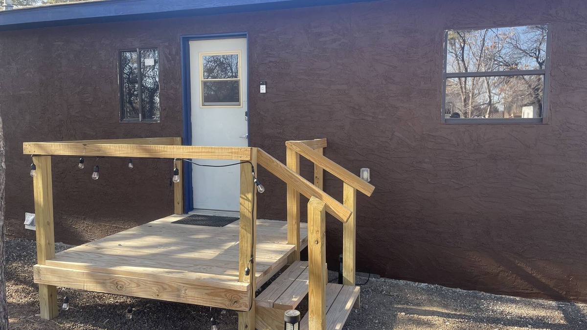 Seneca House | One bed, one bath, zero chores