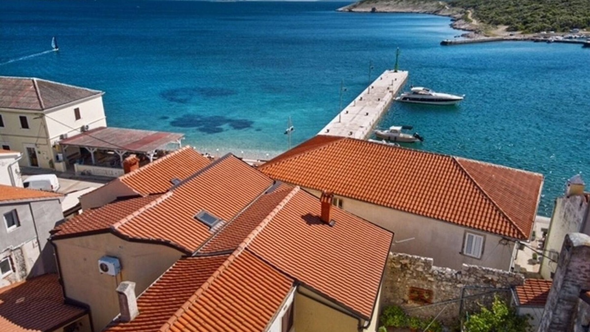 Martinscica Apartment | One bedroom apartment near beach Martinšćica, Cres (A-22582-a)