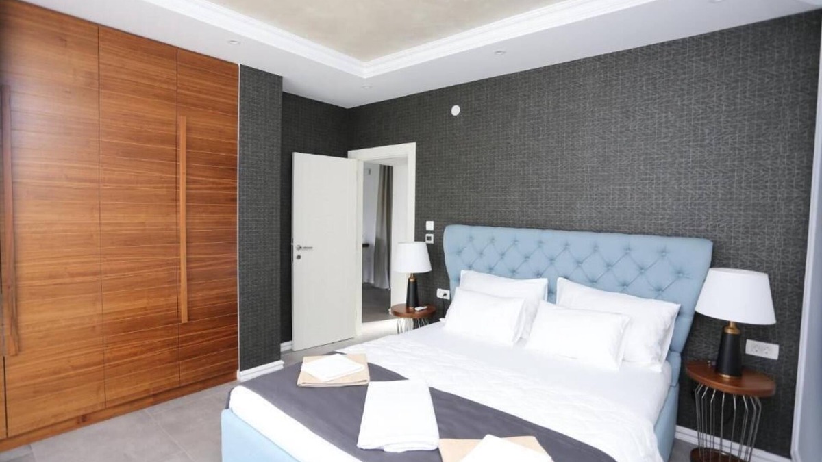 Bijela Apartment | One bedroom Apartment with Sea View and Terrace