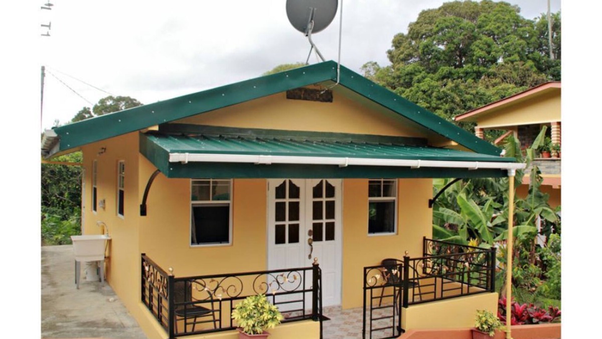 Les Coteaux Bed & Breakfast | ONE BEDROOM APARTMENT