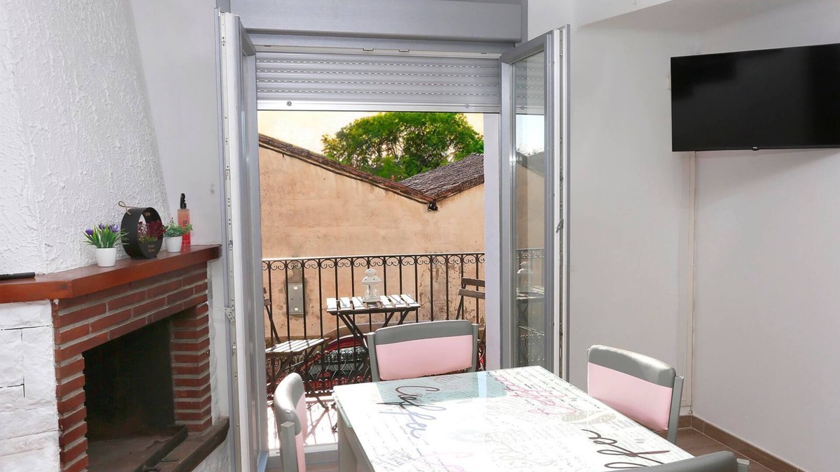 Estadilla Apartment | One-Bedroom Apartment