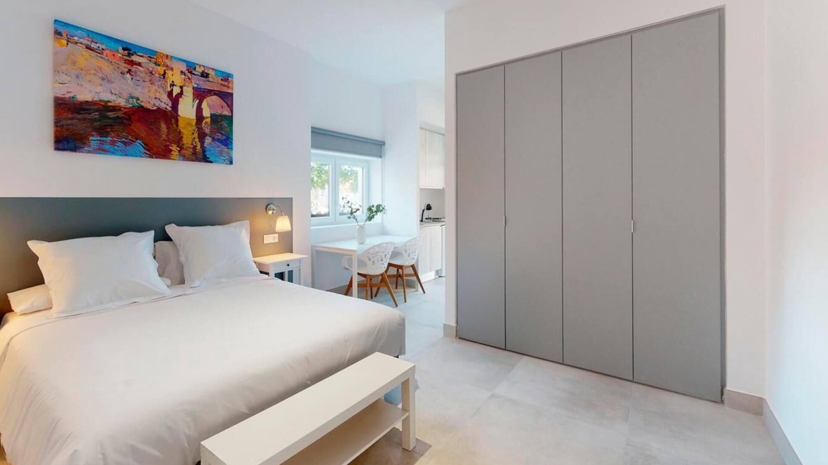 Province of Toledo Apartment | One Bedroom Apartment