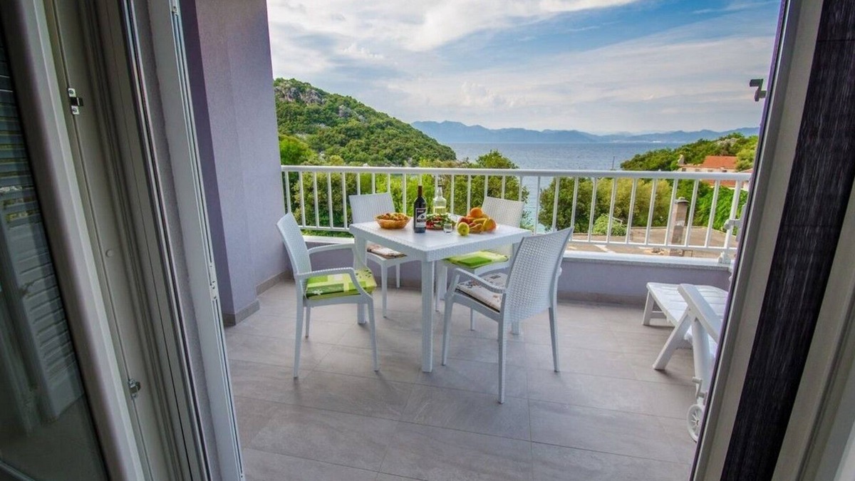 Orebic Apartment | One bedroom apartment near beach Cove Osobjava, Pelješac (A-21927-b)