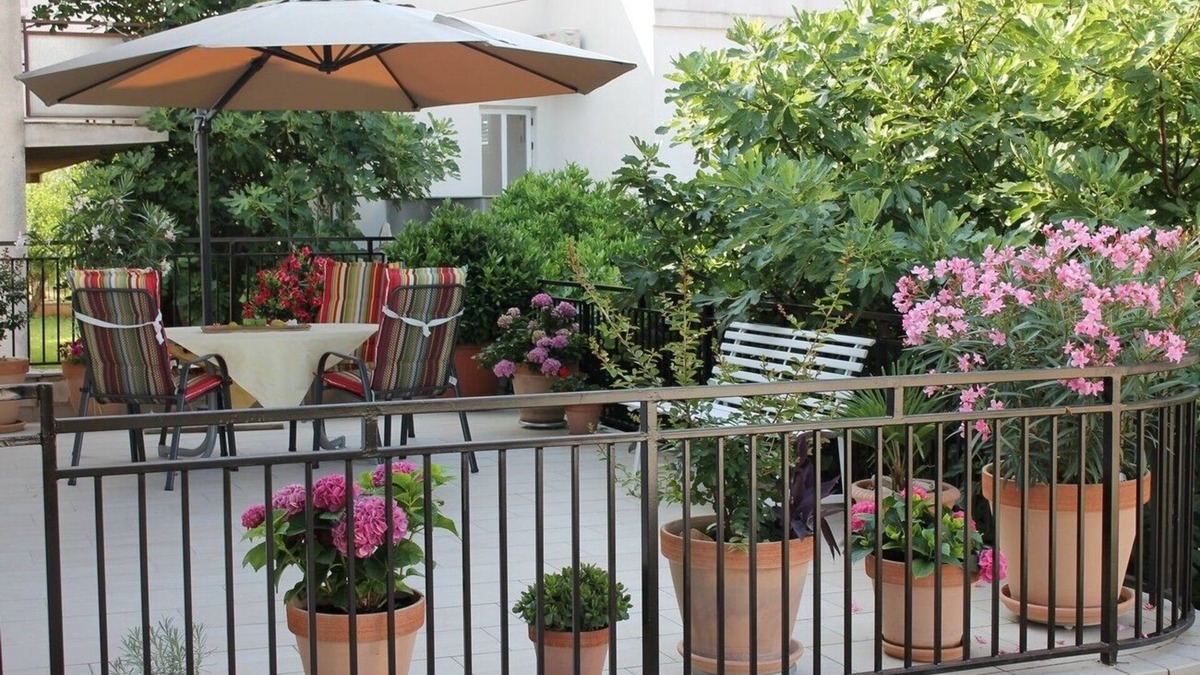 Gorinka Apartment | One bedroom apartment with terrace and sea view Makarska (A-21911-a)