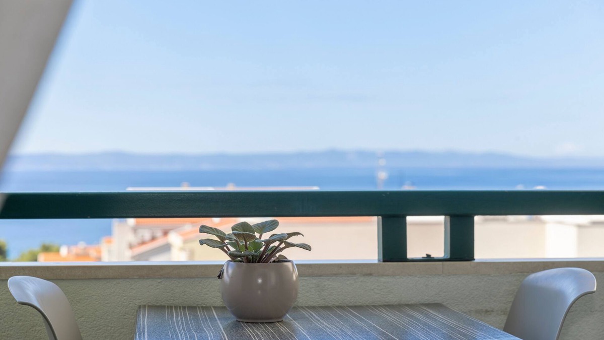 Ratac Apartment | One bedroom apartment with balcony and sea view Makarska (A-6632-a)