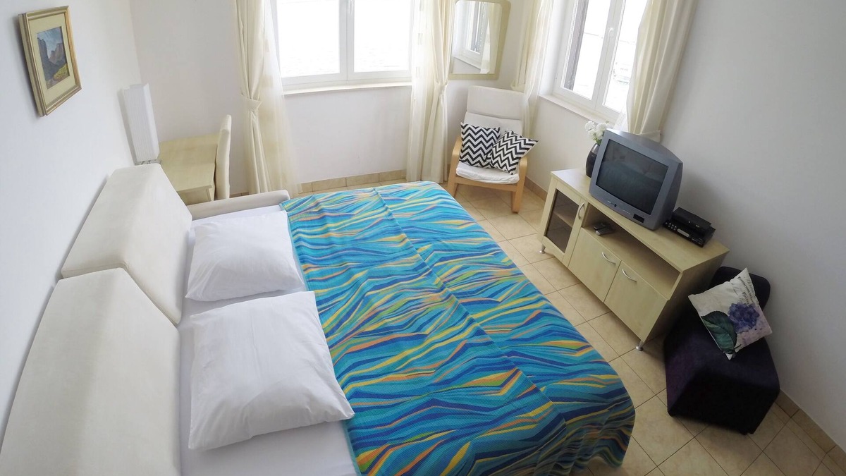 Vinjerac Apartment | One bedroom apartment with air-conditioning Vinjerac, Zadar (A-3093-j)