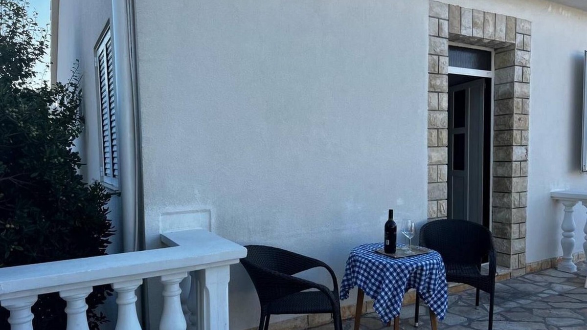 Vlasici Apartment | One bedroom apartment with terrace Vlašići, Pag (A-4139-b)
