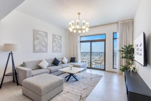 Umm Suqeim 3 Apartment | One Bedroom Apartment in Madinat Jumeirah Living by The S Holiday Homes