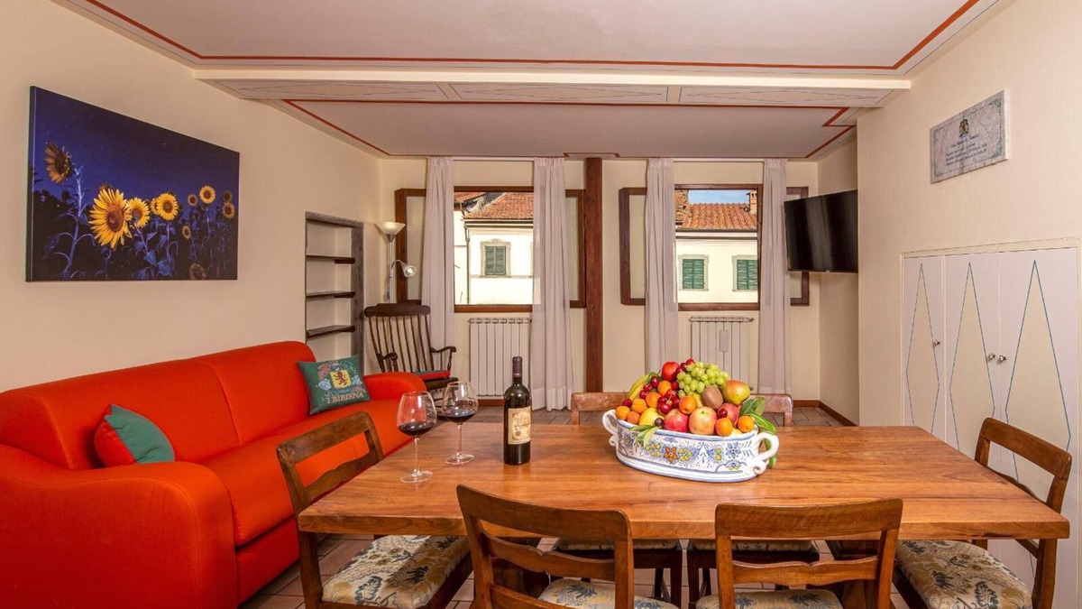 Porciano Apartment | One Bedroom Apartment