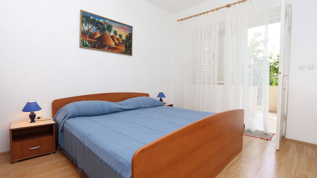 Viganj Apartment | One bedroom apartment near beach Viganj, Pelješac (A-10116-d)