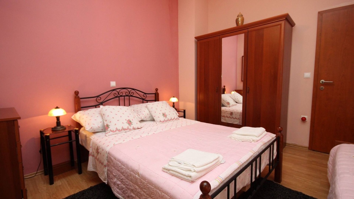 Podgora Apartment | One bedroom apartment near beach Podgora, Makarska (A-6713-a)