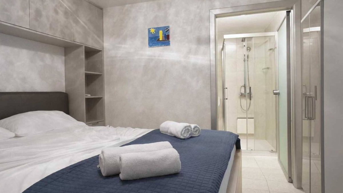 Piran Apartment | One Bedroom Apartment with Terrace & View Punta Ka 2.2 Piran