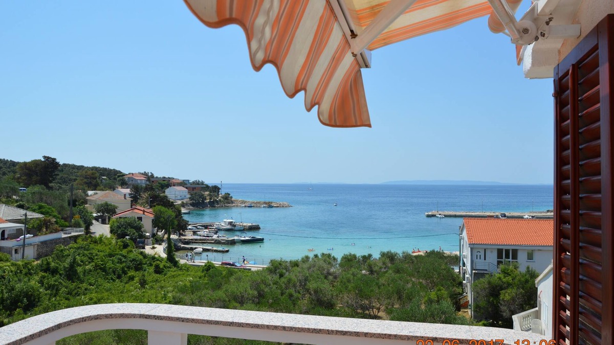 Jakisnica Apartment | One bedroom apartment with terrace and sea view Jakišnica, Pag (A-4160-c)