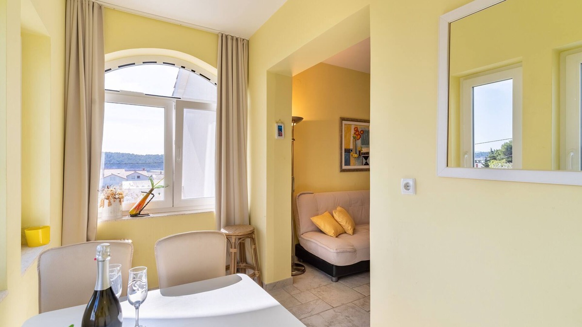 Barbat na Rabu Apartment | One bedroom apartment with terrace and sea view Barbat, Rab (A-3203-a)