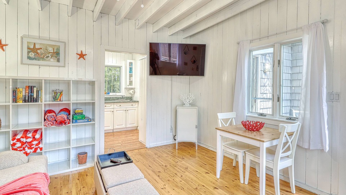 Ocean Bay Park Condo | One Bedroom Apt. in Ocean Bay Park with Rooftop Deck