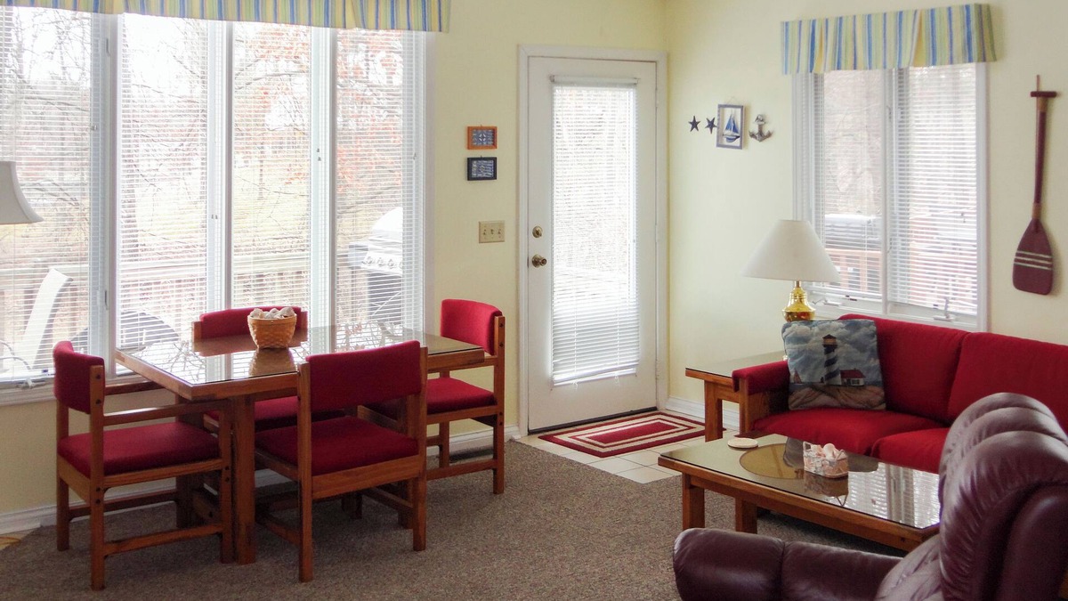 Grand Rivers Condo | One Bedroom Bayside Condo