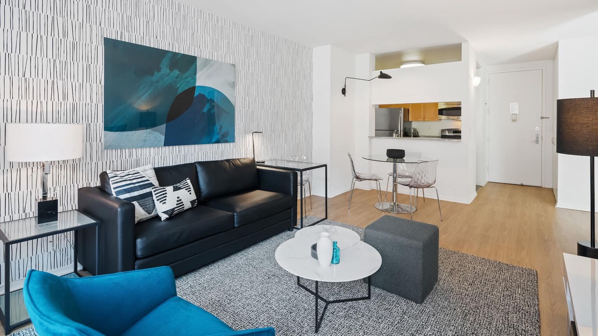 Central New York City Apartment | One Bedroom in Midtown West near Times Square
