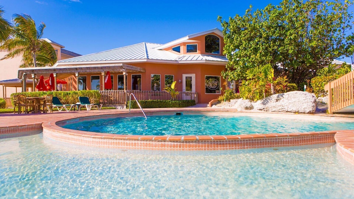 Williams Town Condo | One Bedroom Luxury Condo, Bahamas (1903637)