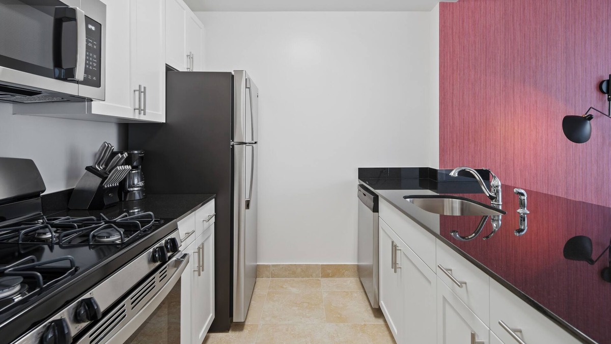 Brooklyn Heights Apartment | One Bedroom Oasis in Brooklyn Heights