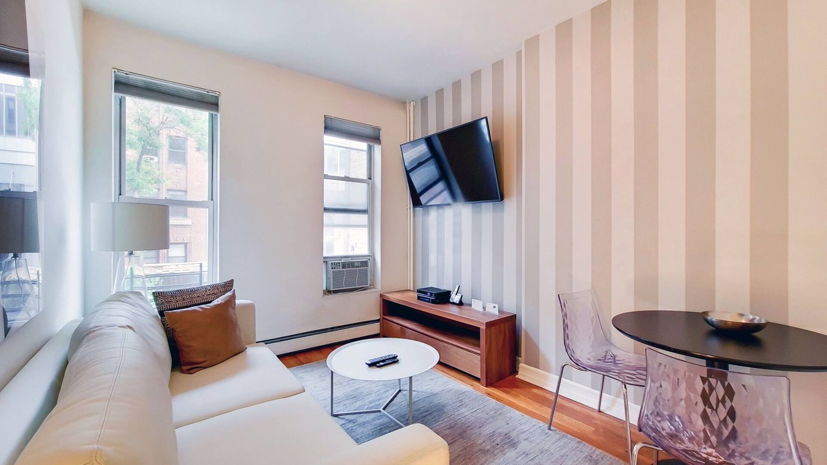 Upper East Side Apartment | One Bedroom on the Upper East Side