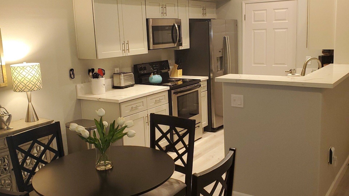 Enterprise Condo | One bedroom one bath remodeled condo just off strip near South Point Casino.