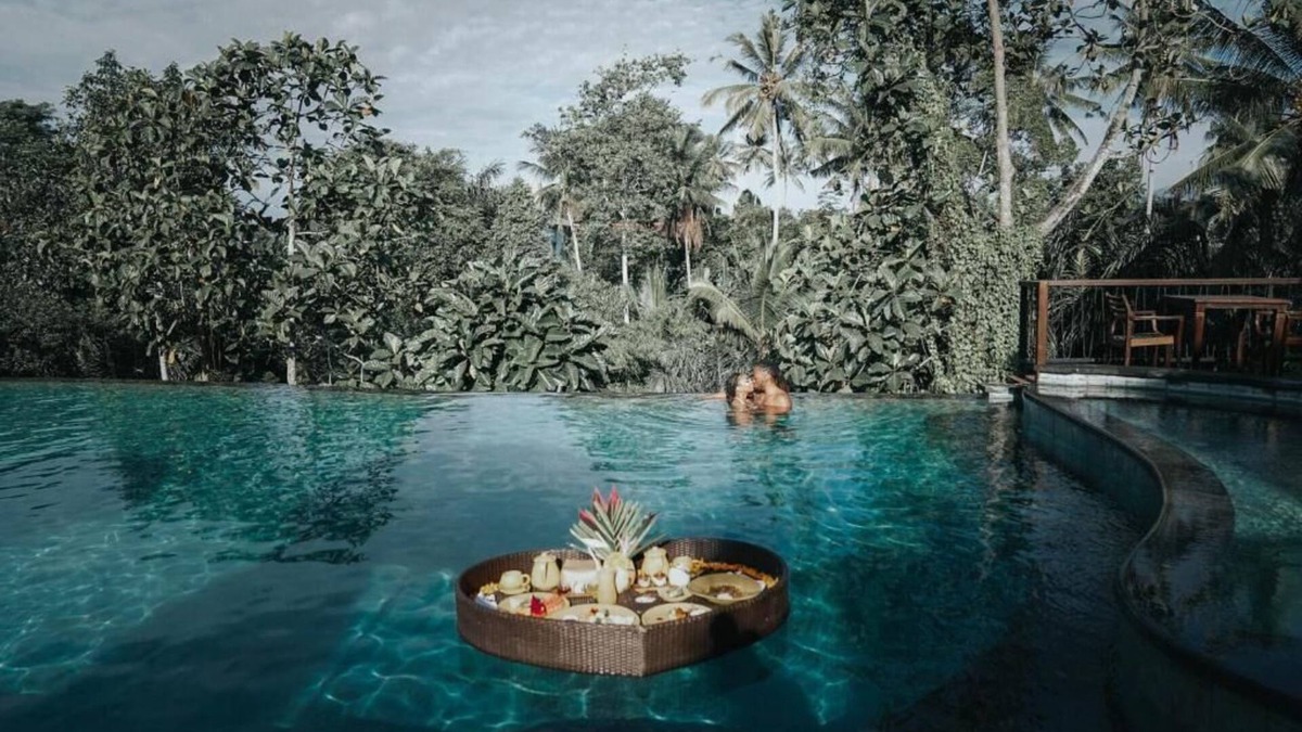 Pengosekan Resort | One Bedroom Pool Villa with Beautiful for Honeymoon Couple
