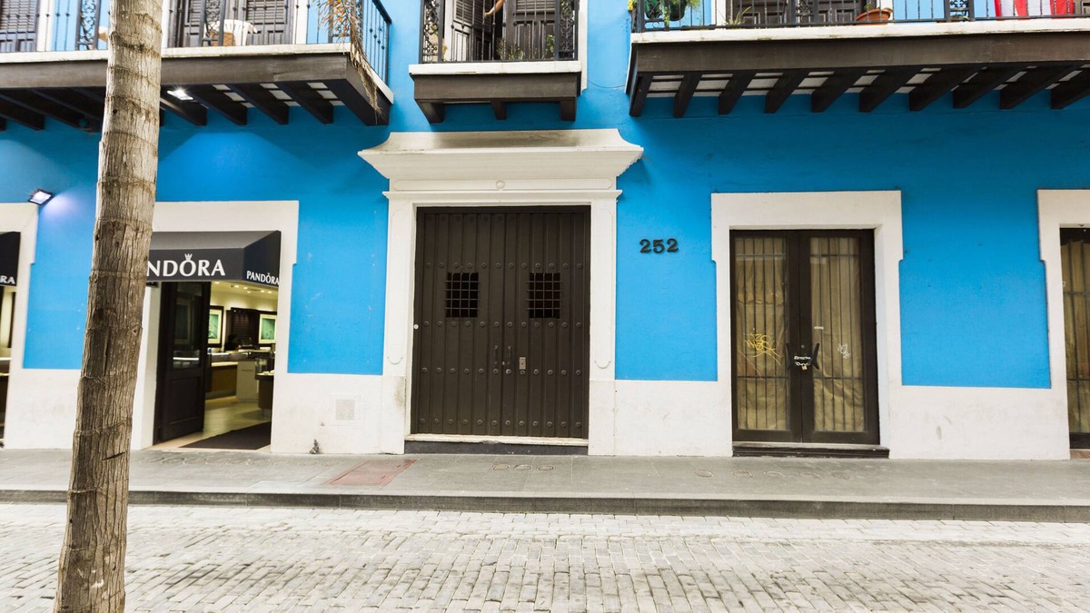 Old San Juan Apartment | One Bedroom Spacious Apartment