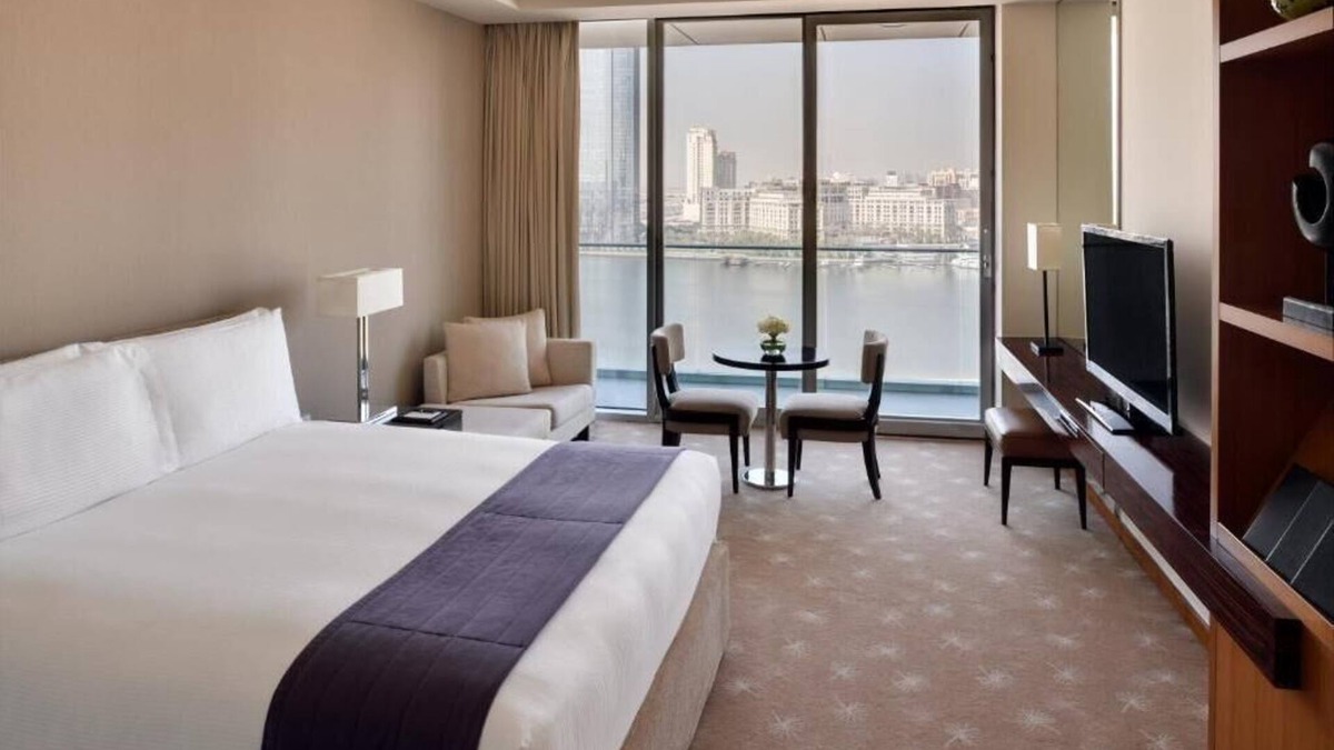 Dubai Festival City House | One Bedroom Suite Near Marsa Plaza Festival City By Luxury Bookings