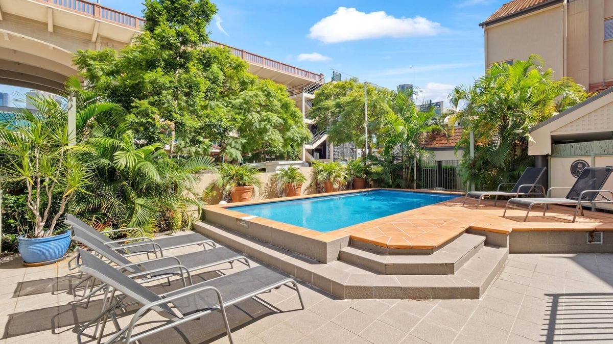 Kangaroo Point Apartment | One Bedroom Unit in the Heart of Kangaroo Point