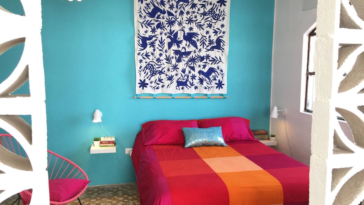 Lo de Marcos House | One block to the beach! Three blocks to plaza, stores and public transit