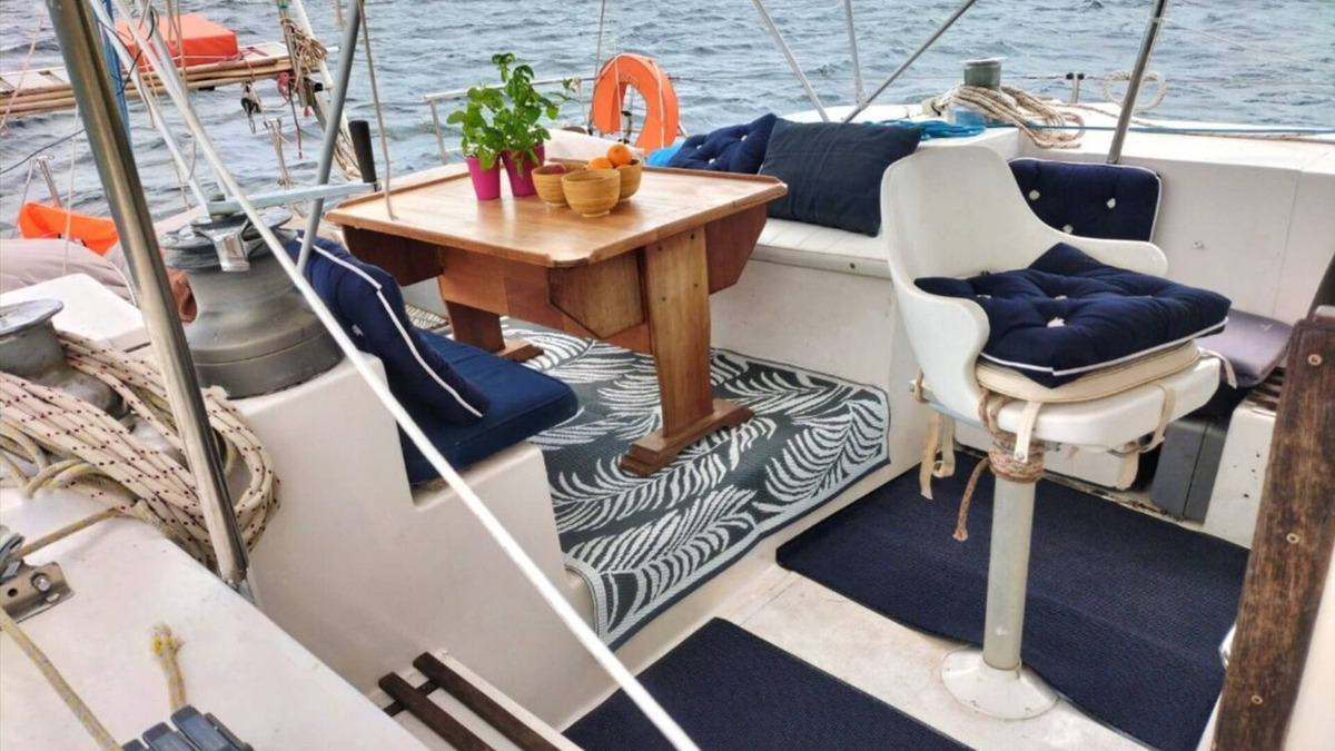 Porquerolles Boat Rental | one double room in our catamaran in porqueroles bay